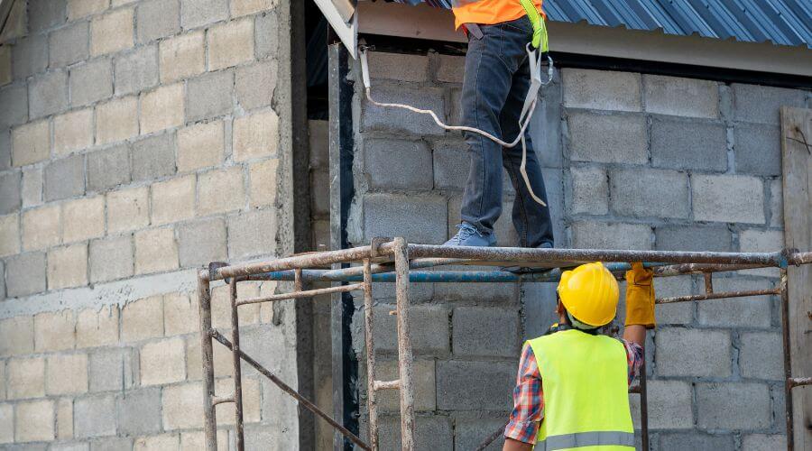 Professional residential roofers in Pleasant Plains, IL